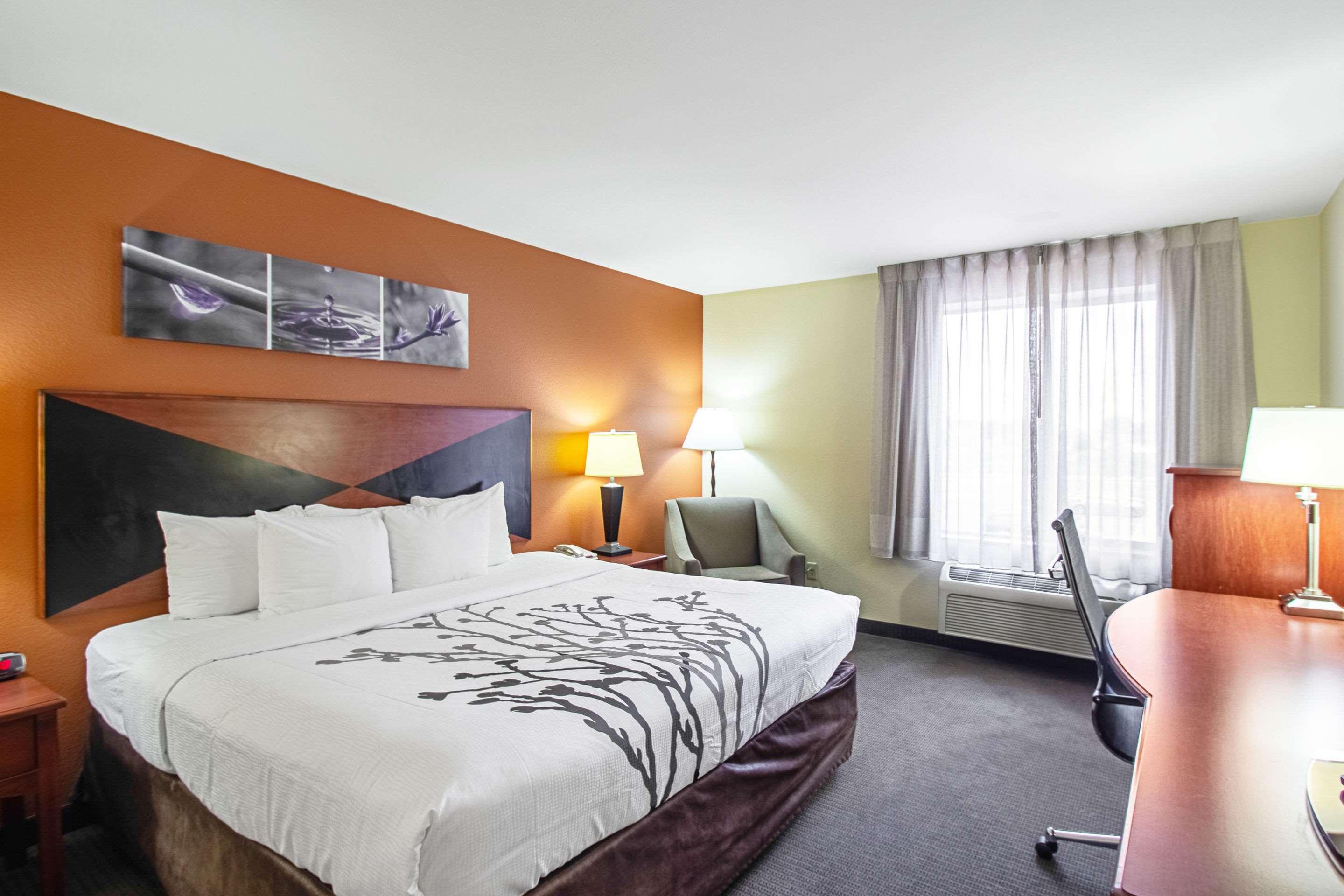 Hotel Sleep & - Monona 3*