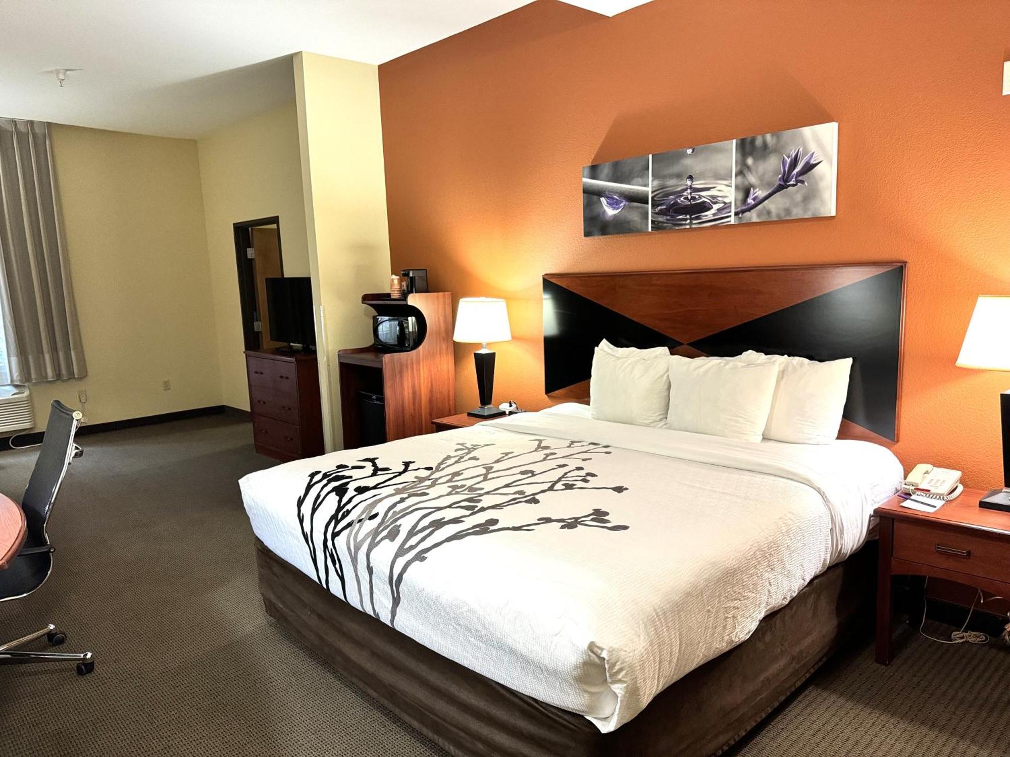 Hotel Sleep & - Monona