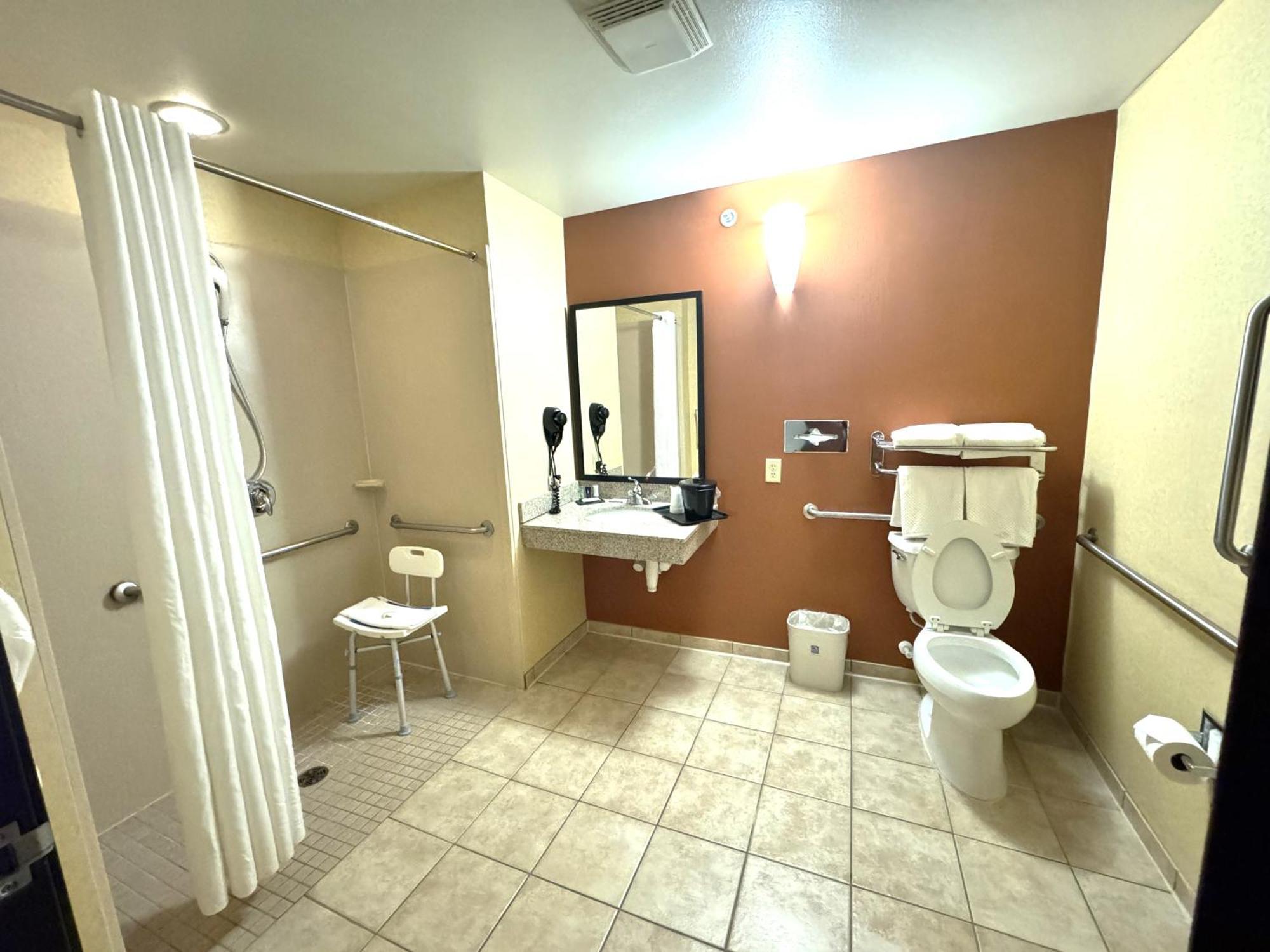 Sleep & - Monona 3* Madison